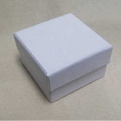 Giannopoulos White Gift Wrapping Box