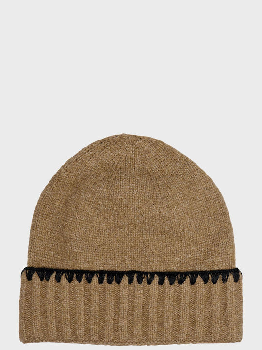 Beanie Beanie Knitted in Beige color