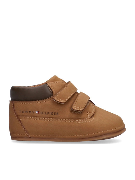 Tommy Hilfiger Βρεφικά Μποτάκια Αγκαλιάς Ταμπά