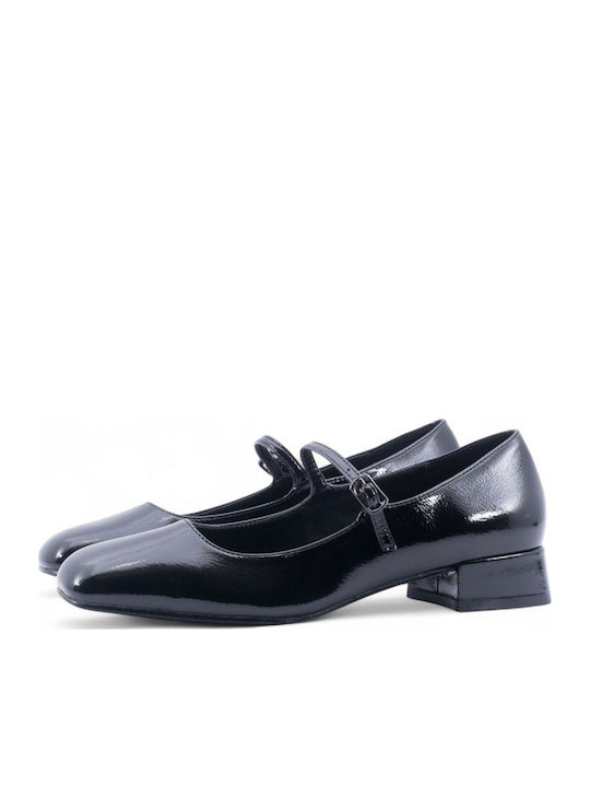 Black Medium Heels