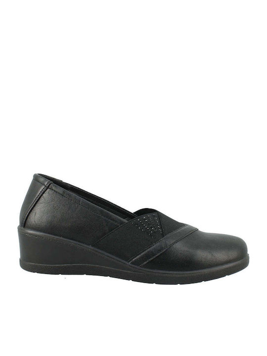 Women's Moccasins in Black Color