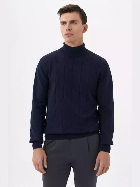 Blauer Pullover