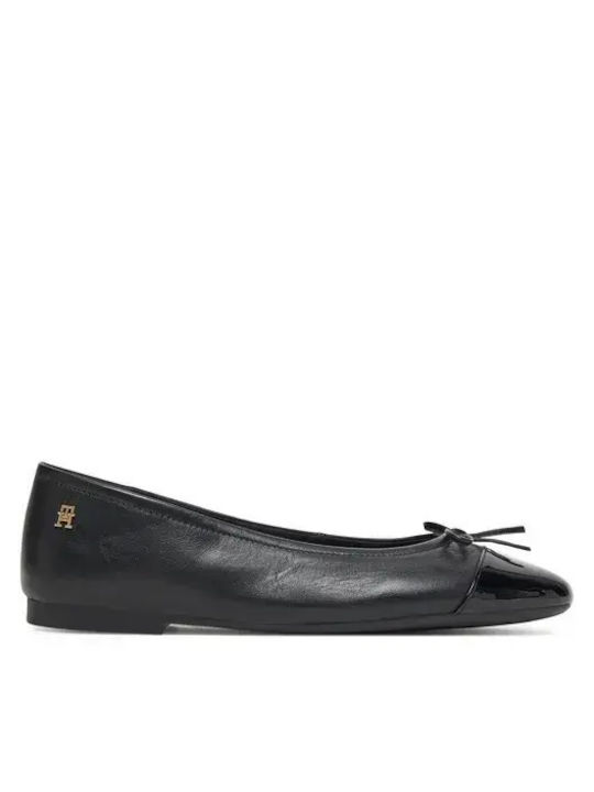 Patent Leather Pointy Ballerinas Black