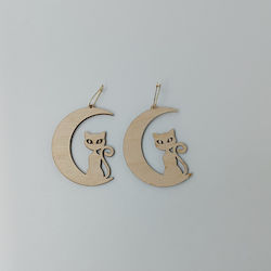 Wooden Earrings Cat Moon Engraving Toxylo