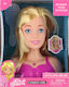 Mega Creative Leiterin Make-up & Styling