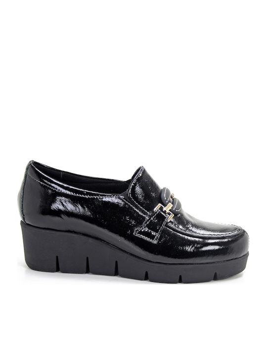 Softies Patent Leather Women's Moccasins in Bla...