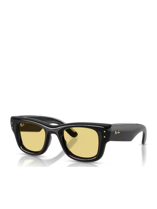 Ray Ban Wayfarer Unisex Sunglasses with Black P...