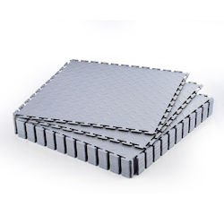 Vevor Terrassendiele für Gartenboden aus PVC 51.3x51.3cm 16Stück