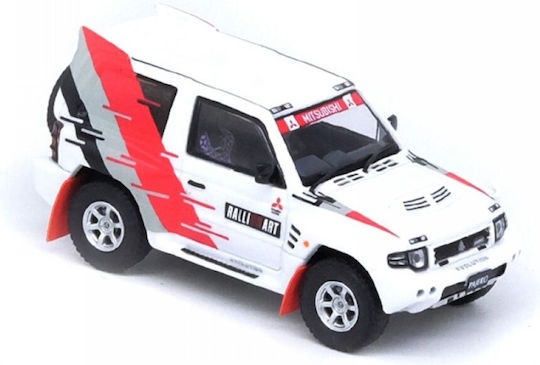 Machetă Auto Mitsubishi Pajero Evolution Ralliart Alb Scara 1:64 Inno64