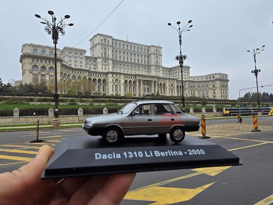 Macheta Auto Dacia 1310 Li Berlina 2000 Gri 1:43 Hachette
