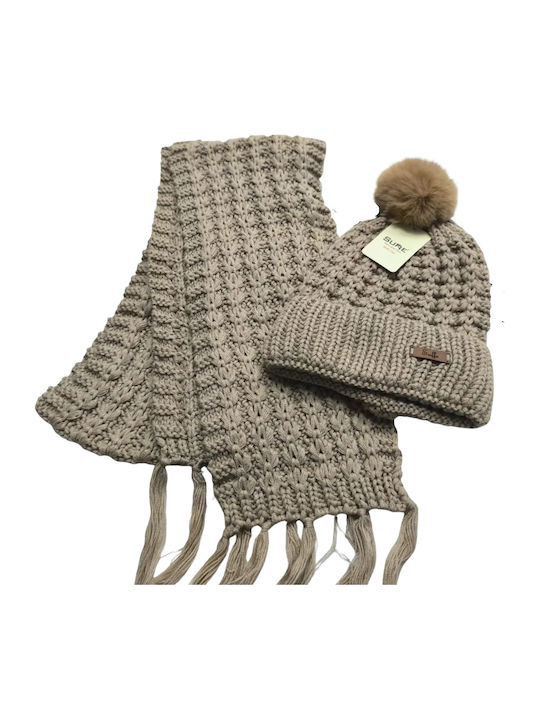 Frauen Set mit Beanie Gestrickt in Braun Farbe