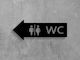Πινακίδα Κατεύθυνσης Wc Μεταλλο-μαυρο-χρωμα Πινακίδα-κατεύθυνσης-αριστερά