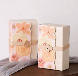 By Queen Кутия За Подарък Кремав Отенък Blossom Like Flowers