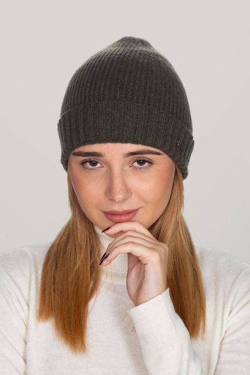 Beanie Beanie Knitted in Green color