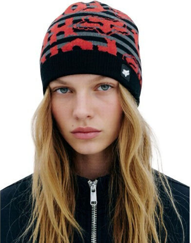 Beanie Beanie Knitted in Black color