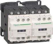 Schneider Electric Comutator Tripolar De Șină 24V 9A