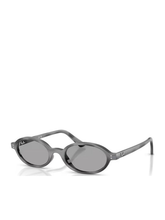 Ray Ban Unisex Sunglasses with Gray Horn-Rimmed...