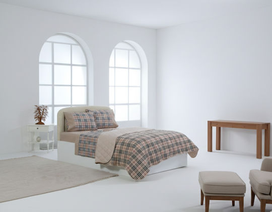 Silk Fashion Super-Double Bed Sheets Set 230x260cm 3 Pieces