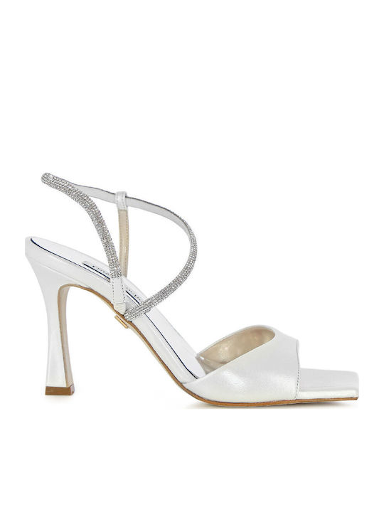 Guy Laroche Damen Sandalen Weiß