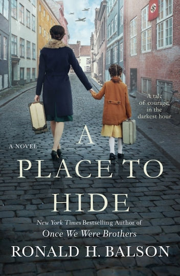 Place To Hide - St Martin's Press - Paperback / Softback