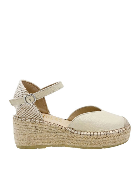 Fabiolas Collection Beige Platforms