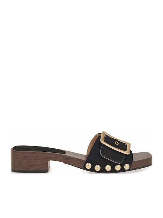Mules With Heel in Black Colour