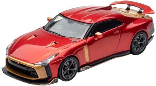Model Mașină Nissan R50 Gt-r Italsedign Roșu Scara 1:64 Inno64