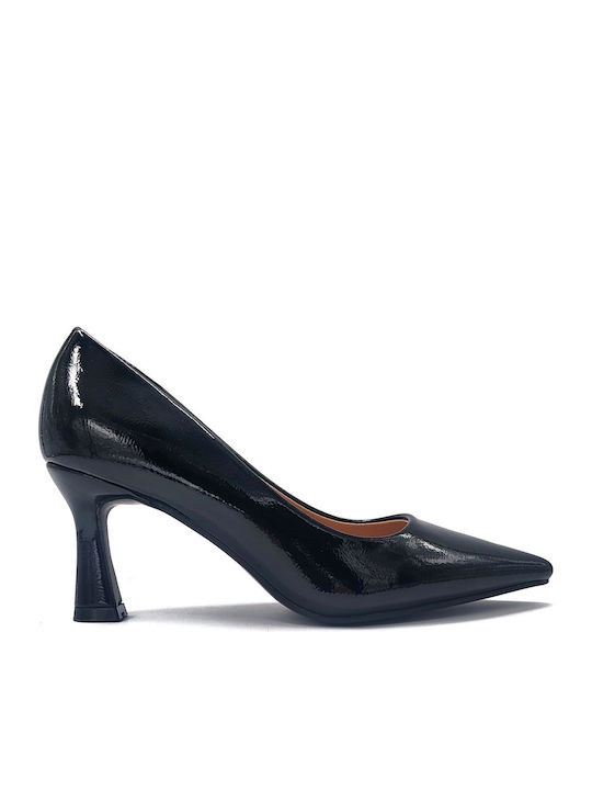 Pointed Toe Heels in Patent Leather with Medium Heel Black