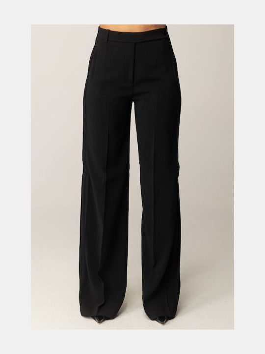 Pinko Women's Leather Pantaloons in Slim Fit Pink