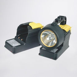 Wolf C-251HVE Φακός LED