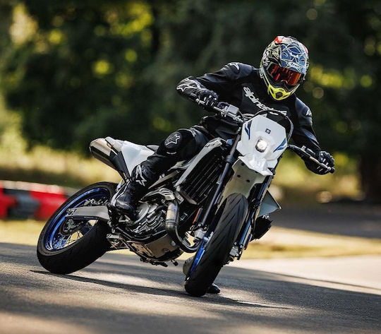 8-Stunden Sicheres Fahrtraining Mit Unserem Motorrad 1 Person