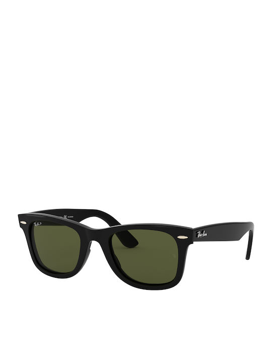 Ray Ban Unisex Sunglasses with Black Horn-Rimme...