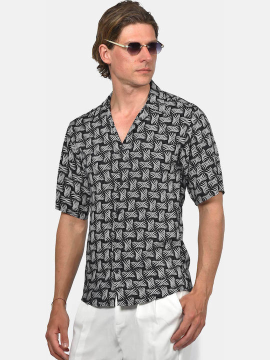 Short Sleeve Shirt in Regular Fit Black