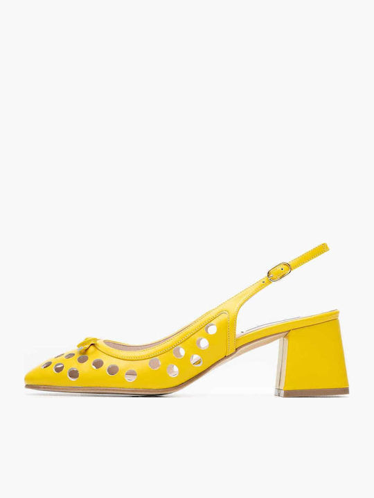 Pantofi Cu Toc De Piele Galbeni KG 516-52