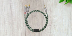 Fiio 3.5mm male-2x RCA male 1m Fiio 3.5mm male-2x RCA male 1m
