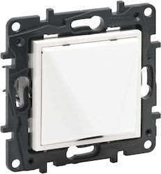 Legrand Niloe Single Power Socket with Switch White Legrand Niloe Single Power Socket with Switch White