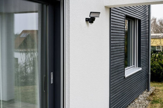 Brennenstuhl Wandmontierter Außenstrahler LED IP44 20W mit Warmweißem Licht 27,2x12,5x16,2cm