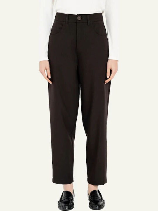 Women's High Rise Fabric Capri Trousers in Tapered Leg Style Brown