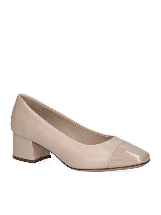 Pumps in Cremé