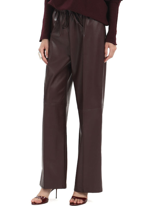 MY T Women's Fabric Trousers with a Straight Leg in Bordeaux