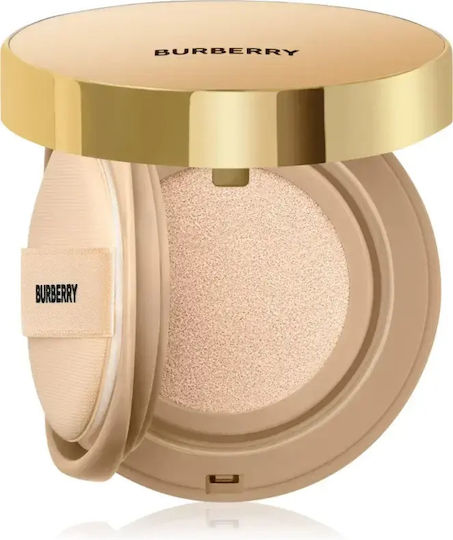 Burberry Дълготраен кушън фон дьо тен SPF 15 Fair Cool 20 14 г