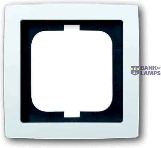 1721-84-500 Cover Frame Future Busch-axcent Solo; Carat Studio White