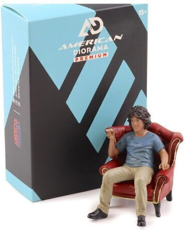 Figură Rwb Akira Nakai-san cu fotoliu 1:18 American Diorama