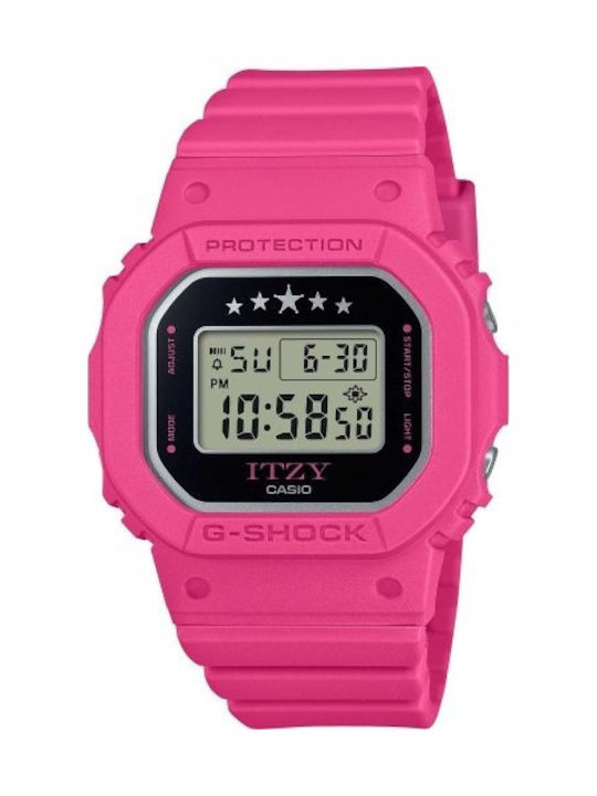 Casio Дигитален Мъжки Часовник На Батерия с Розова Каучукова Каишка Casio Дигитален Мъжки Часовник На Батерия с Розова Каучукова Каишка