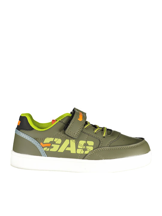 Gas